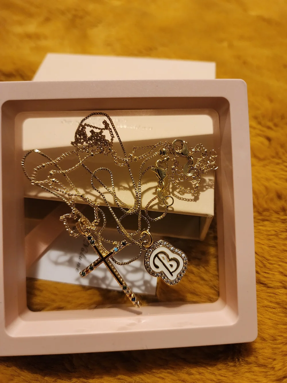 Nolune Intial B/ With Cross Necklace In Best Wishes Pink Gift Box